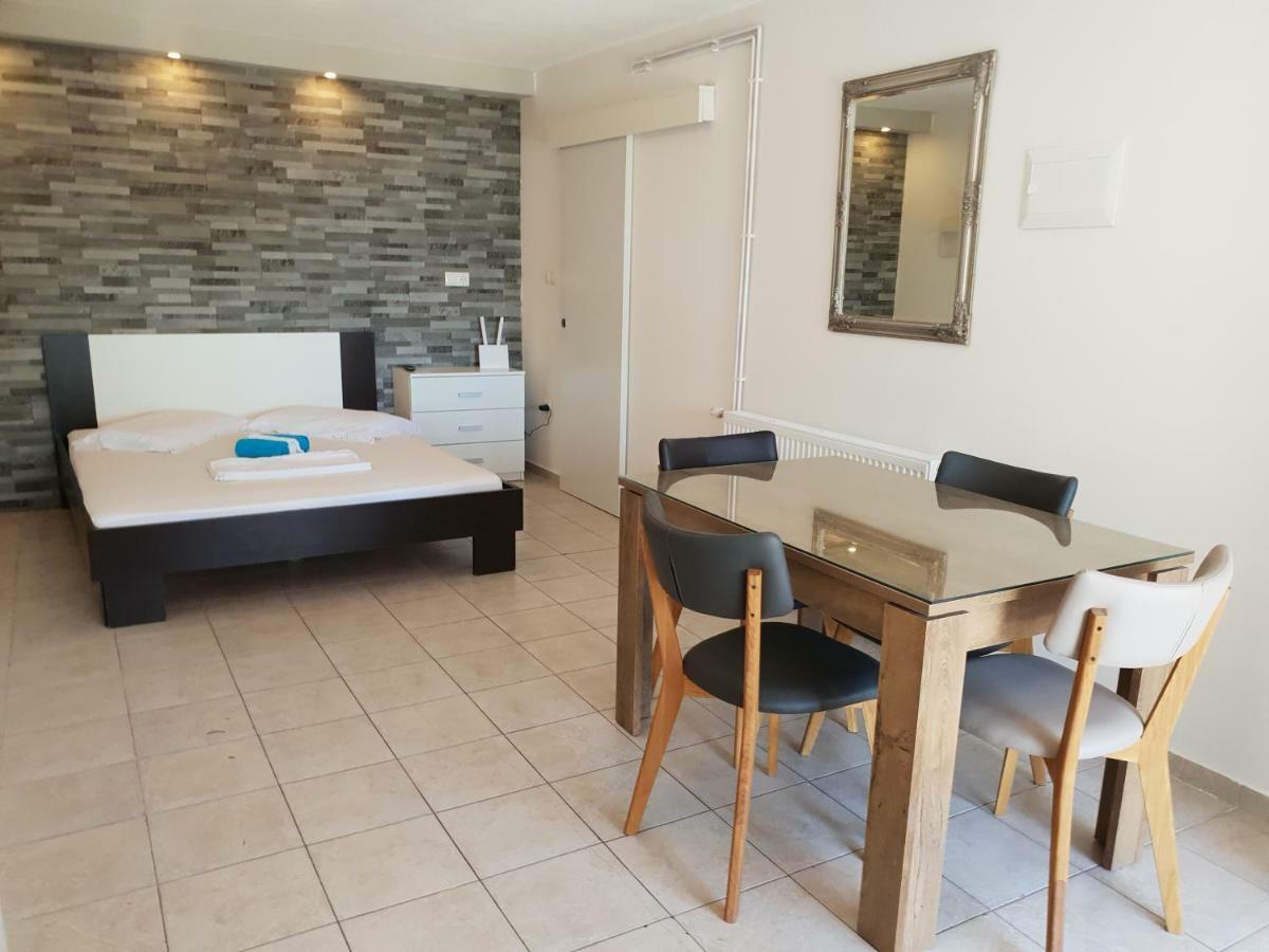 Apartments Hajdi Duće Eksteriør billede
